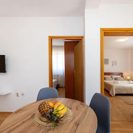 Mareta Biograd Apartament *