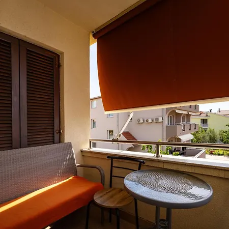 Mareta Biograd Apartament *